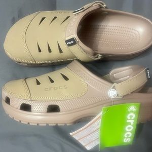 CROCS Yukon Clog M11 Taupe New!